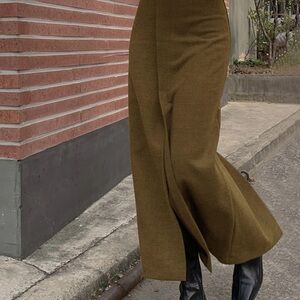 Women's Slit Maxi Skirt